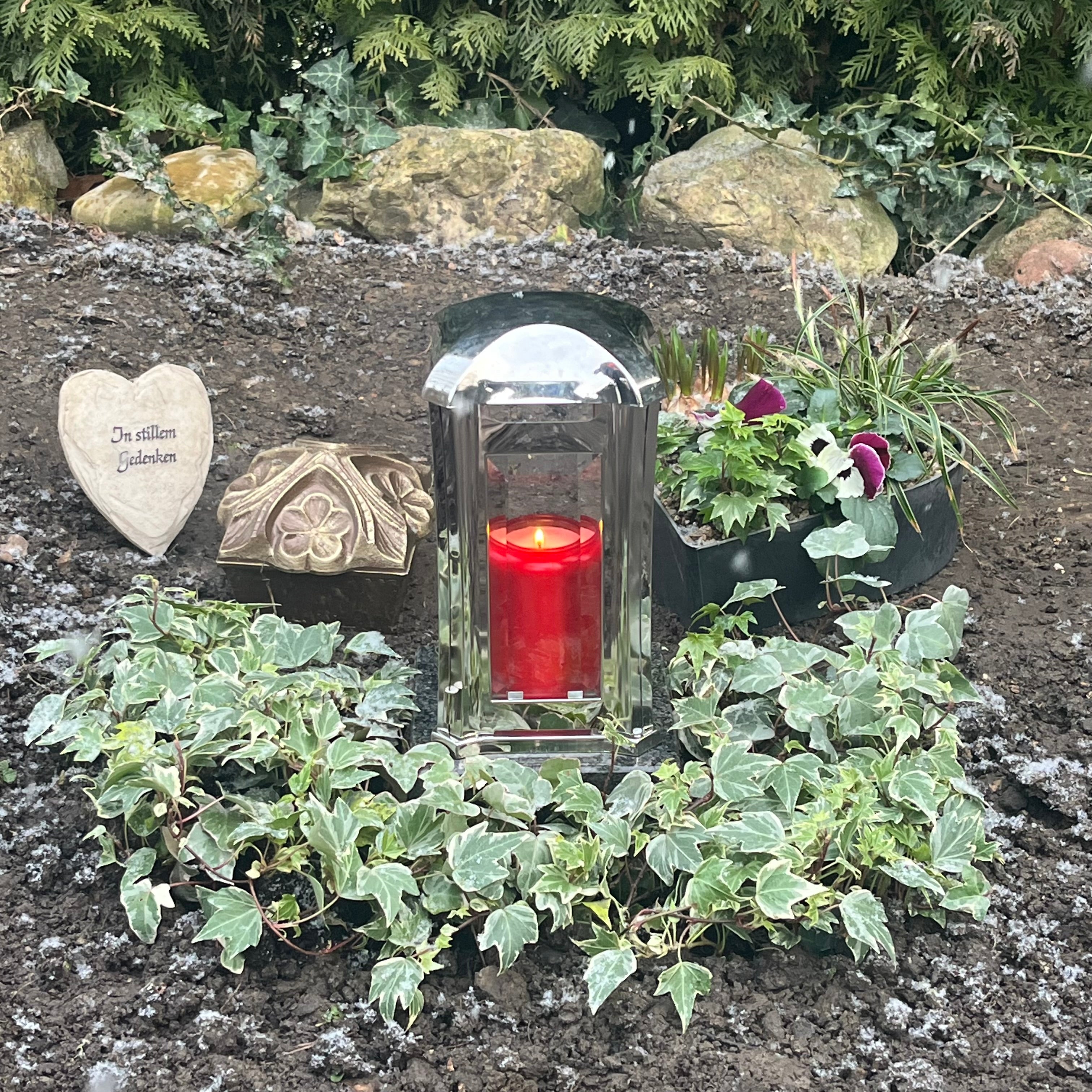 Grablampe "Schimmernder Wächter"